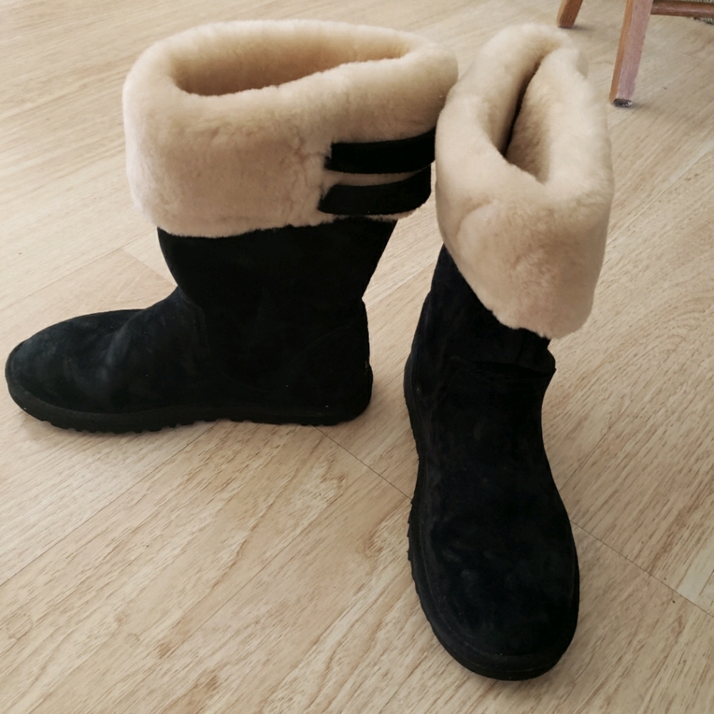 Black Ugg Boots